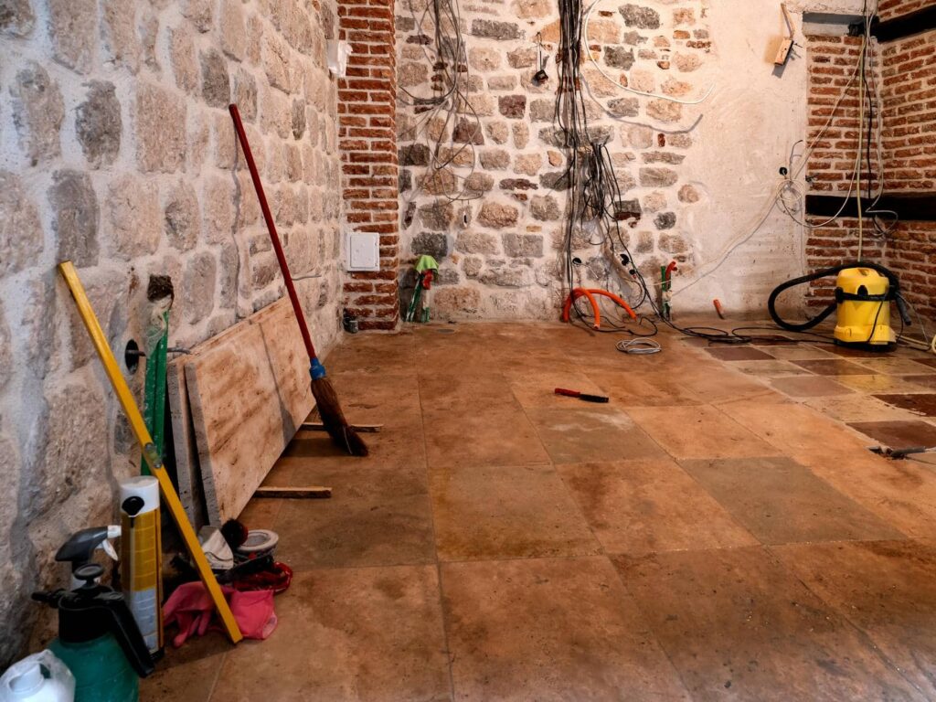 Preventing Mold Post-Water Damage Restoration